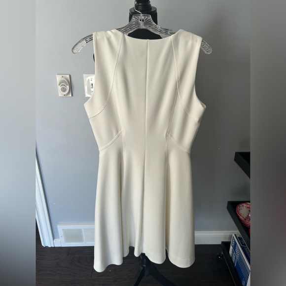 White House black market dress - Picture 3 of 3